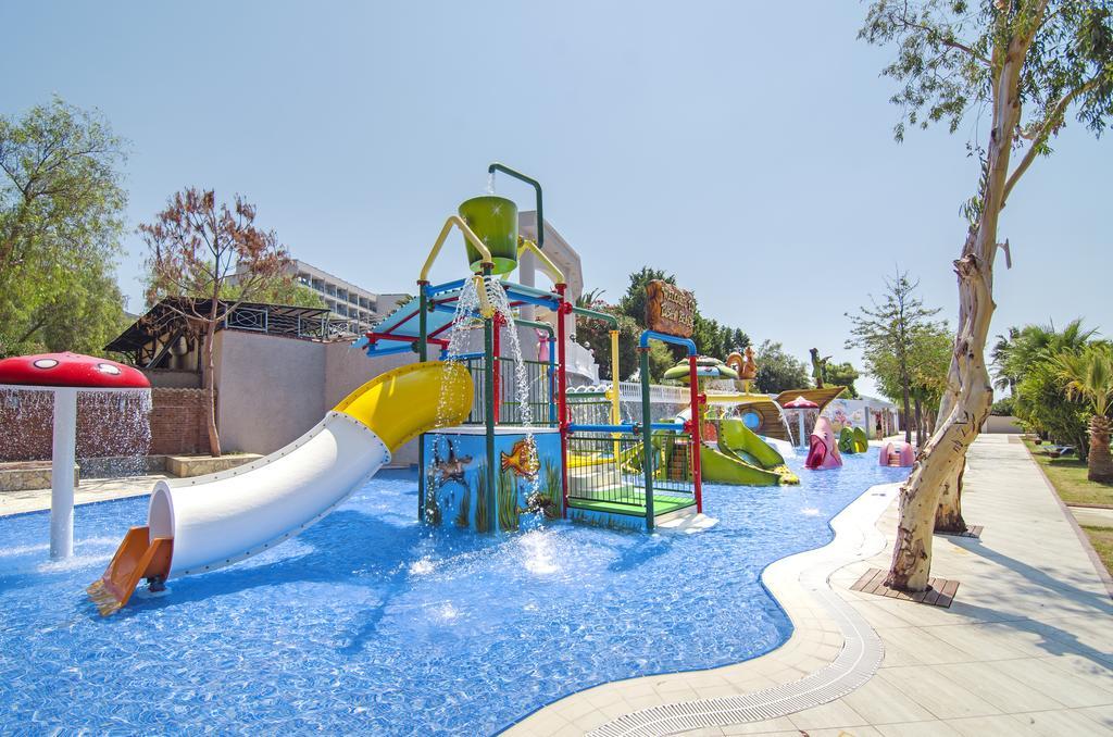 Tusan Beach Resort Kusadası Esterno foto