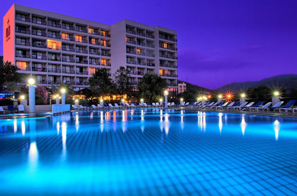 Tusan Beach Resort Kusadası Esterno foto